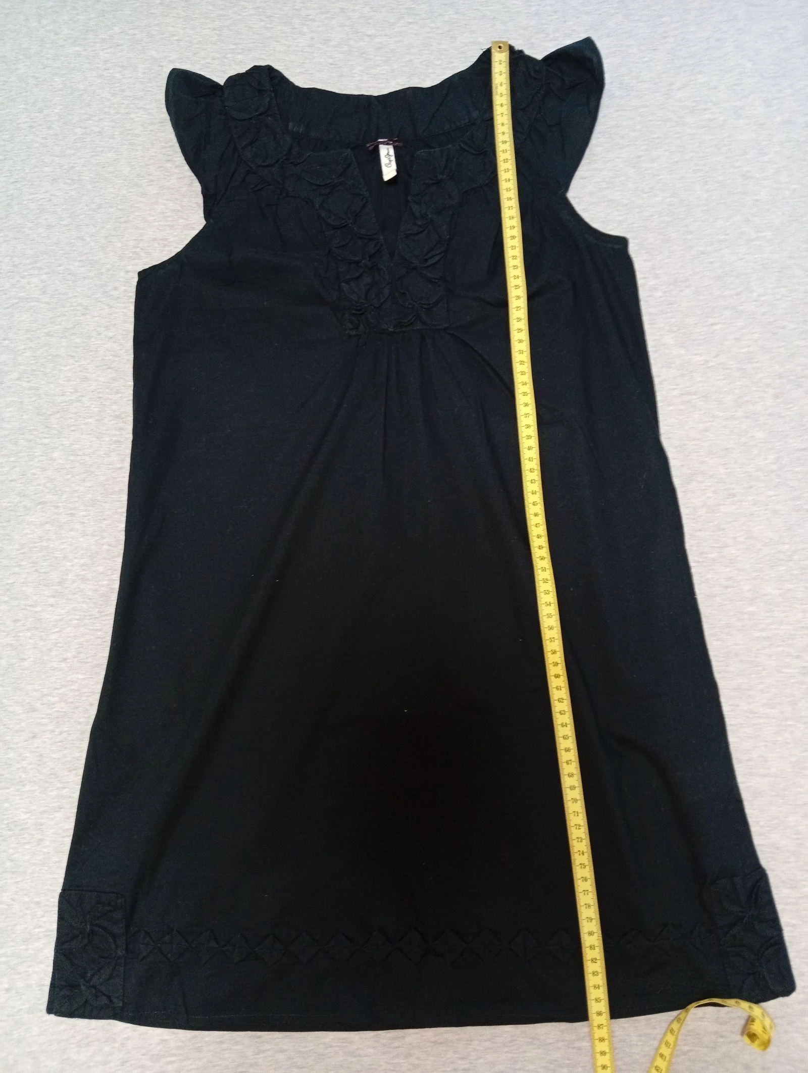 Robe noire sans manches style décontracté – photo 4